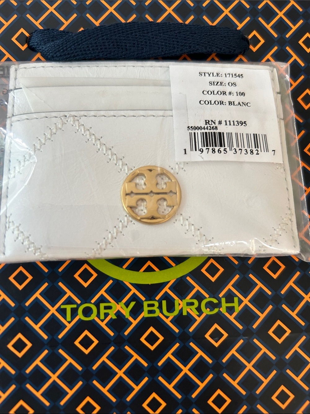 Tory Burch White Quilted Card Case with Gold Logo Medallion BNWT
